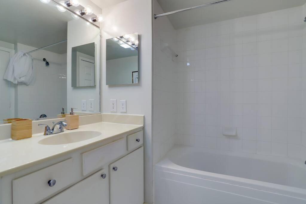 Exclusive In Ballston With Gym Apartment *